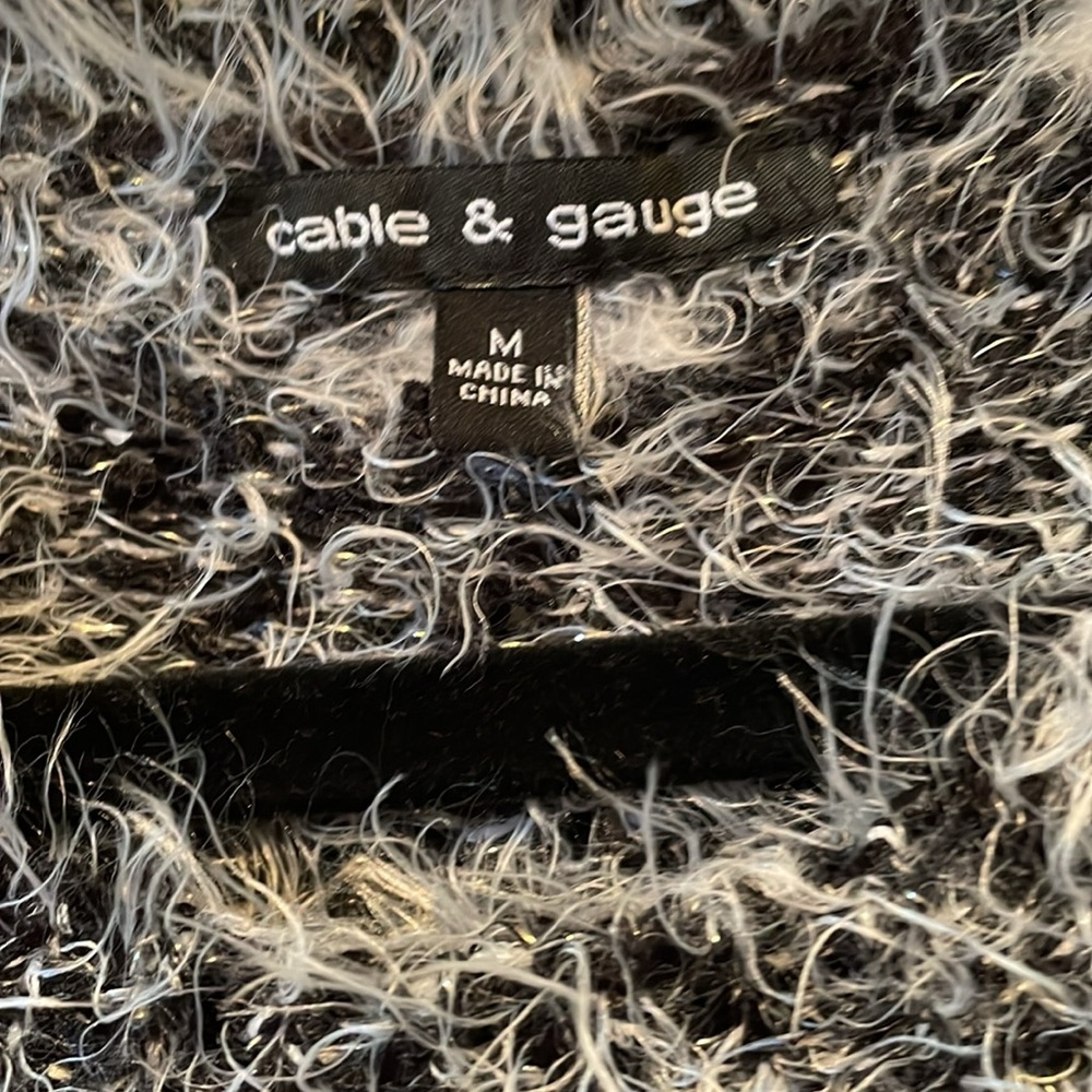Cable & Gauge Sweater - Picture 3 of 4